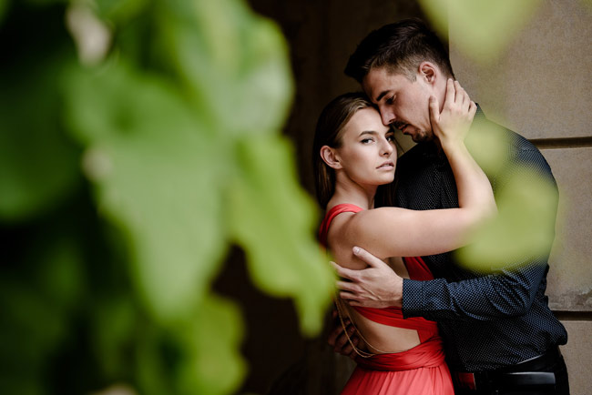 hugging couple prague prewedding photoshoot at grobovka 
