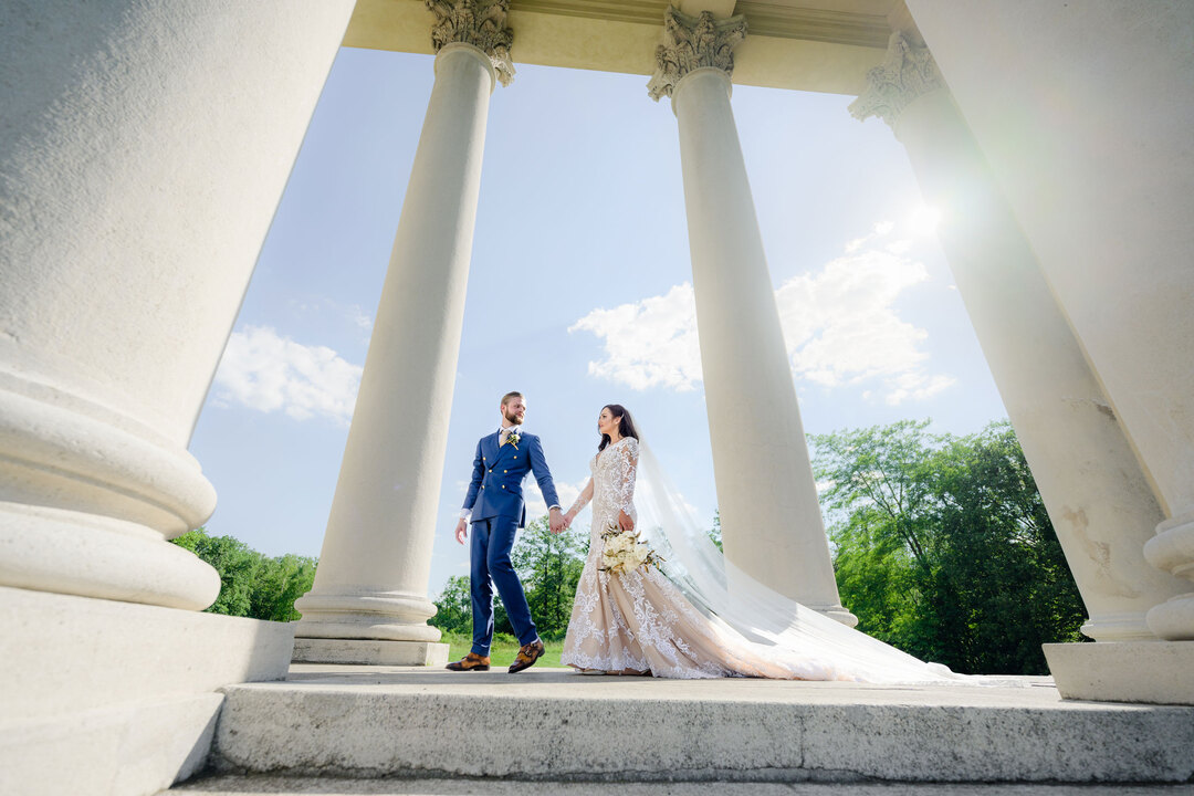Terka & Ondra | Wedding Obelisk Winery