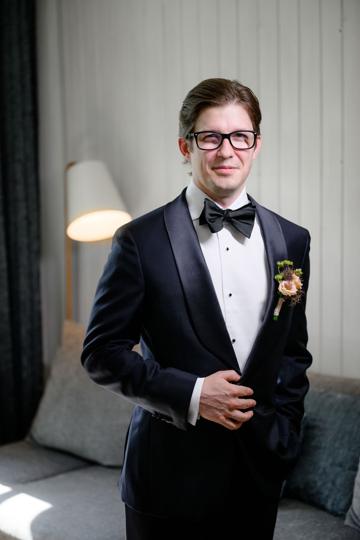 Portrait photograph of the groom at Hotel & Garden U Holubů in Čeladná.
