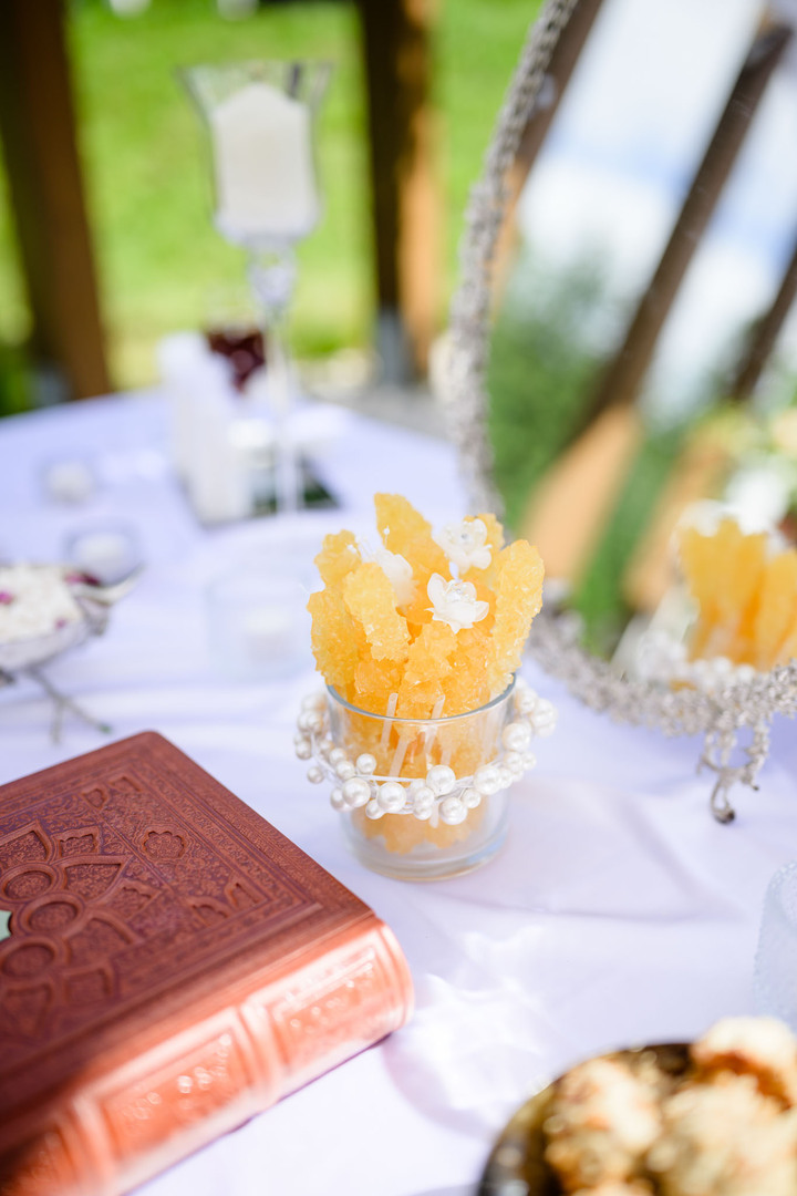 Sugar cones as part of the Aghd ceremony.
