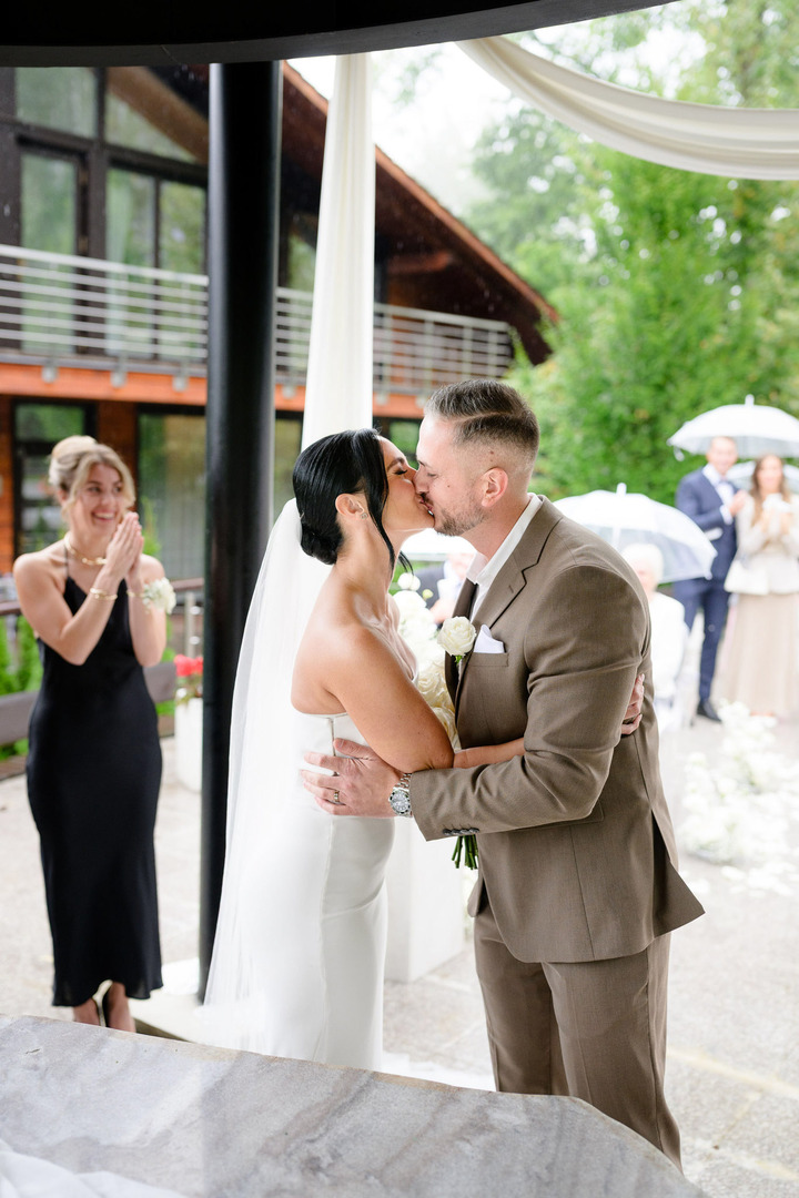The first newlywed kiss at Cattaleya Resort.
